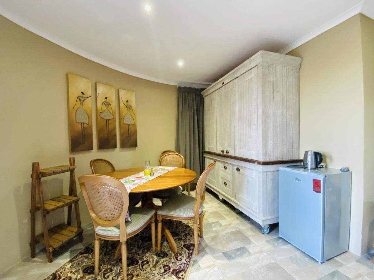 Country Lane Farm Lodge Cradock Ngoại thất bức ảnh