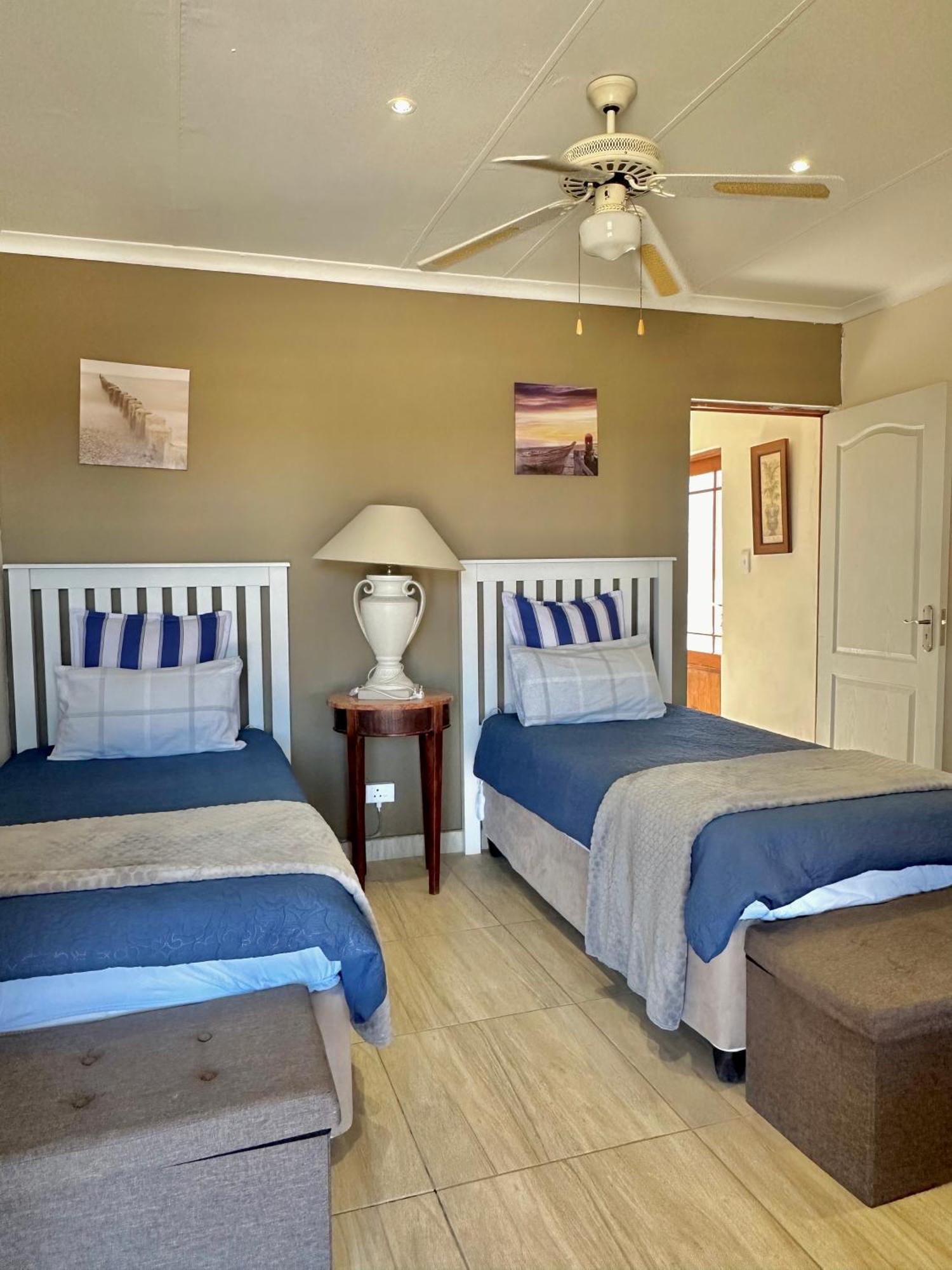 Country Lane Farm Lodge Cradock Ngoại thất bức ảnh